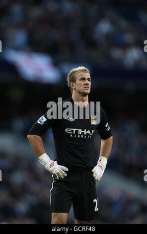 Soccer - Barclays Premier League - Manchester City v Arsenal - City of Manchester Stadium. Manchester City's goalkeeper Joe Hart Stock Photo