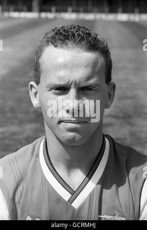 Soccer - Arsenal Photocall - Highbury Stadium. Perry Groves, Arsenal Stock Photo