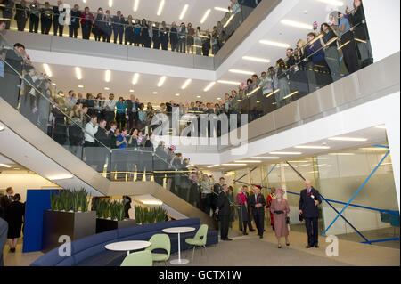 Queen Elizabeth II walks with KPMG Chairman John Griffith-Jones (right) during a visit to mark the official opening of the new KPMG building at Canada Square in London's Docklands. Stock Photo