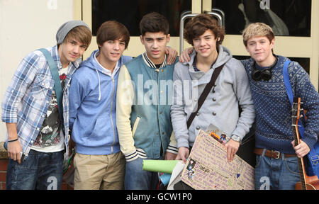 X Factor contestants One Direction (left to right) Liam Payne, Louis Tomlinson, Zayn Malik, Harry Styles and Niall Horan arrive for rehearsals at Fountain Studios, Wembley, north west London. Stock Photo