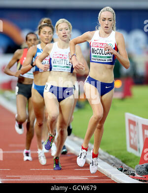 Great Britain's Eilish McColgan (right) competes in the Women's 5000m during day four of the 2016 European Athletic Championships at the Olympic Stadium, Amsterdam. Stock Photo