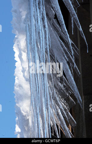 Icicles form on a property in Edinburgh as fresh snow showers hit Scotland and much of the UK remained in sub-zero conditions today. Stock Photo