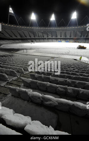 Olympics - Olympic Stadium Floodlight Switching On Ceremony - Olympic Park Stock Photo