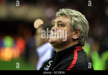 Soccer - Barclays Premier League - Sunderland v Everton - Stadium Of Light. Sunderland manager Steve Bruce Stock Photo