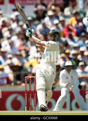 Cricket - 2010 Ashes Series - Third Test Match - Day One - Australia v England - The WACA. Australia's Michael Hussey bats during the Third Ashes Test match at the WACA, Perth, Australia. Stock Photo