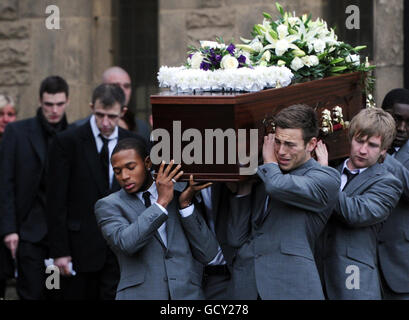 The coffin of Rushden and Diamonds goalkeeper Dale Roberts is carried from his funeral service at St Mary's Church, Horden, County Durham. Stock Photo