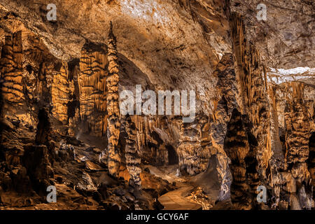 Baradle Cave in Aggtelek National Park in Hungury. Stalactite and stalagmite inside a cave Stock Photo