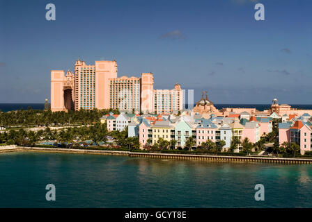 Outside view of Hotel Atlantis. Paradise Island, Nassau, New Providence Island, Bahamas, Caribbean. Panorama of Atlantis hotel a Stock Photo