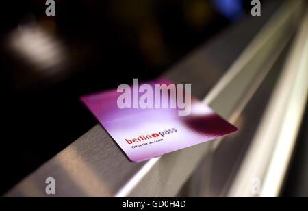 Berlin, Germany. 06th July, 2016. The 'Berlinpass' in the ICC (former International Congress Center) in Berlin, Germany, 06 July 2016. Photo: Britta Pedersen/dpa/Alamy Live News Stock Photo