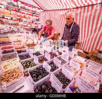 Pontefract, UK. 10th July, 2016. Thousands of people visited the Pontefract Liquorice Festival in the town centre to celebrate the culture and heritage of the market town, and connection to Liquorice, in particular Pontefract cakes. Street performers and a host of markets stalls offered liquorice themed food. . Photo Bailey-Cooper Photography/Alamy Live News Stock Photo