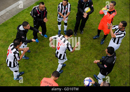 Glasgow, Scotland. 11th July, 2016. The Homeless World Cup 2016 takes place on George Square of Glasgow. The goal of the tournament is to use football to inspire homeless people to change their own lives. The Costa Rica player warming up before their match. Credit:  Pep Masip/Alamy Live News Stock Photo