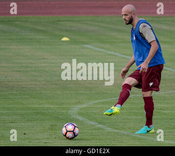 Turin, Italy. 10th July, 2016. Arlind Ajeti in action during the first training of Torino FC of the season 2016-2017. Arlind Ajeti signed for Torino FC for the upcoming season. © Nicolò Campo/Pacific Press/Alamy Live News Stock Photo