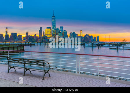 New York skyline of Manhattan, Freedom Tower across Hudson River from Harismus Cover, Newport, New Jersey, USA Stock Photo