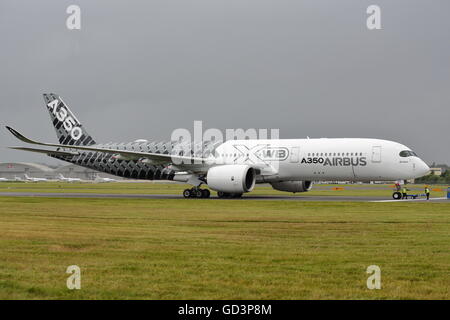 Farnborough, UK. 11th July, 2016. Airbus demonstrated its A350 XWB Credit:  Uwe Deffner/Alamy Live News Stock Photo