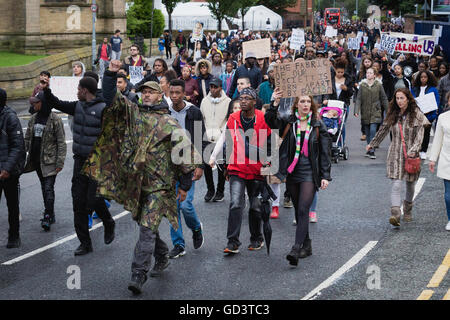 Manchester, UK. 11th July, 2016. Thousands of people march from Alexander Park, Moss side to the town hall, Manchester in support for Black Lives Matter. Credit:  Andy Barton/Alamy Live News Stock Photo