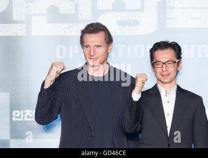 Liam Neeson and John H. Lee, Jul 13, 2016 : Hollywood actor Liam Neeson (L) and movie director John H. Lee pose during a press conference for their new movie, 'Operation Chromite' in Seoul, South Korea. Neeson plays the role General Douglas McArthur, who led the U.N. Command during the 1950-53 Korean War, in the South Korean movie to be released in North America on August 12, 2016. (Photo by Lee Jae-Won/AFLO) (SOUTH KOREA) Stock Photo