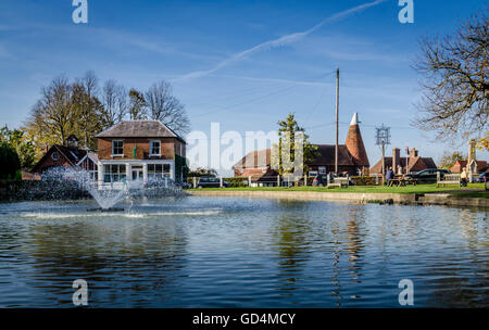 Pond and fountain in the pretty village of Goudhurst, Kent, UK Stock Photo