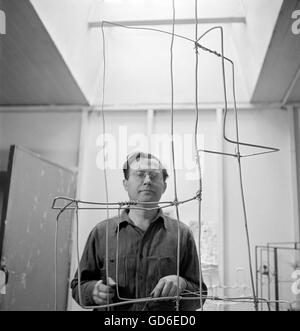 Ibram Lassaw, sculptor, 1950. Stock Photo