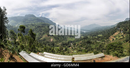 The spectacular view from the Thuruliya Coffee Shop, near Nuwara Eliya, Sri Lanka on the A5 road to Kandy. Stock Photo