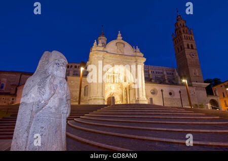 Iglesia de Santa María Magdalena, Tarazona / Church of Saint Mary Magdalene, Tarazona Stock Photo