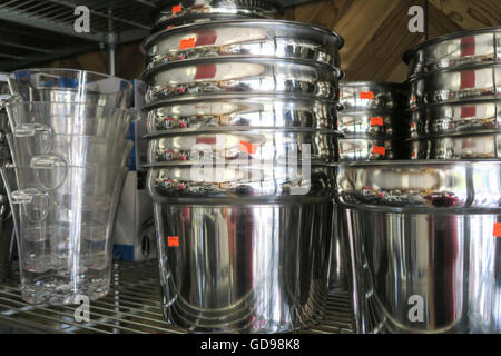 Large Metal Cooking Pots, Bari Restaurant & Pizzeria Equipment Corporation, NYC, USA Stock Photo
