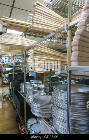 Pizza Cooking Equipment Aisle, Bari Restaurant & Pizzeria Equipment Corporation, NYC, USA Stock Photo