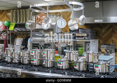 Bari Restaurant & Pizzeria Equipment Corporation, NYC, USA Stock Photo