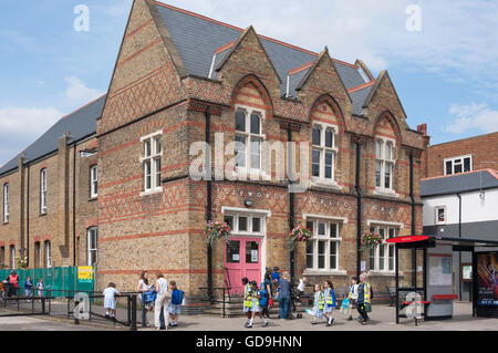 Isleworth Public Hall, South Street, Isleworth, London Borough of Hounslow, Greater London, England, United Kingdom Stock Photo