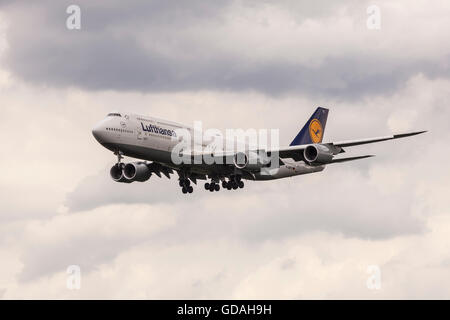 Lufthansa Boeing 747 passenger aircraft Stock Photo