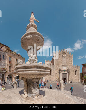 Piazza Duomo,Duomo di Taormina Stock Photo