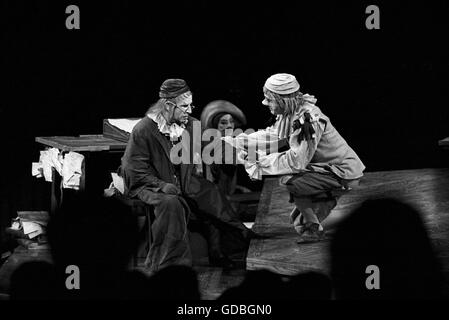 Hume Cronyn at the Guthrie Theatre in 1963 Stock Photo