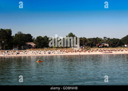 Beach chairs on the beach in Niendorf, Timmendorfer Strand, Lubeck Bay, Baltic Sea, Schleswig-Holstein, Germany Stock Photo