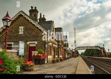 Settle railway station serves the town of Settle in North Yorkshire, Stock Photo