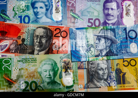 New second generation plastic polymer New Zealand $50 $10 $20 kiwi dollar bank notes and Australian banknotes Stock Photo