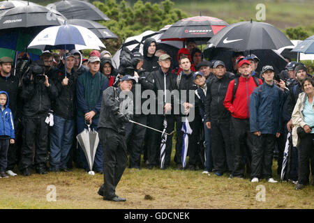 USA's Phil Mickelson plays out of the rough on the 12th hole during day two of The Open Championship 2016 at Royal Troon Golf Club, South Ayrshire. Stock Photo