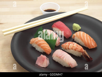 SUSHI NIGIRIZUSHI, JAPANESE FOOD Stock Photo