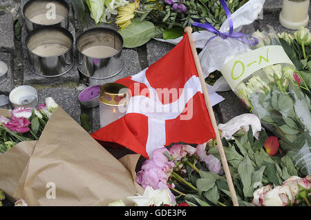 Copenhagen, Denmark. 16th July, 2016.-European union and French flags at half mast at french embassy and people are puring with flowers to pay tribute and stand solidatry with Frnech victims dies in terrorist attacked in Nice France on French national day on july 14, 2016 Credit:  Francis Joseph Dean/Dean Pictures/Alamy Live News Stock Photo