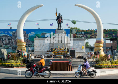 the monument of Phaya Surin Phakdi Si Narong Changwang in the city of Surin in Isan in Thailand. Stock Photo