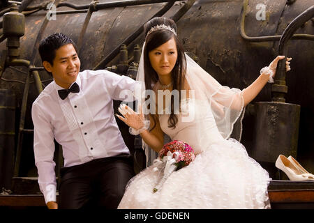 Vietnamese bridal couple, Dalat, Vietnam Stock Photo