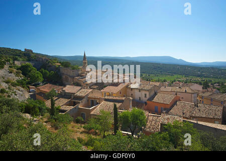 St. Saturnin les Apt, Provence, Provence-Alpes-Cote d'Azur, France Stock Photo