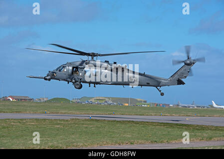 USAF Sikorsky HH-60G Pave Hawk home base RAF Lakenheath (LN) on exercise at RAF Lossiemouth, Moray. Scotland.  SCO 10,742 Stock Photo