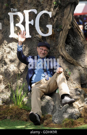 London, UK. 17th July, 2016. Steven Spielberg attends the UK Premiere of 'The BFG' at Odeon Leciester Square. Credit:  Ferdaus Shamim/ZUMA Wire/Alamy Live News Stock Photo