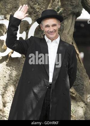 London, UK. 17th July, 2016. Mark Rylance, The BFG film premiere at Leicester Square in London. 17/07/2016 | usage worldwide/picture alliance Credit:  dpa/Alamy Live News Stock Photo