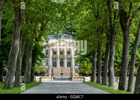 Château Margaux, Margaux, Gironde, France Stock Photo