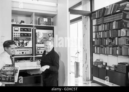 Leopold Godowsky, Jr., in his Westport Connecticut home. Stock Photo
