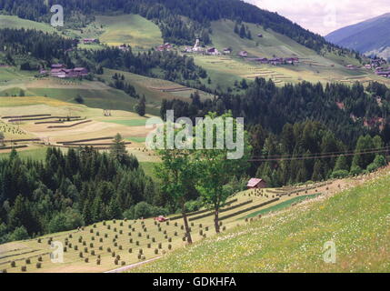 geography / travel, Austria, Tyrol, landscapes, Tyrolese Gail Valley near Kartitsch, view to Hollbruck, East Tyrol, Stock Photo