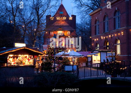 geography / travel, Germany, Lower Saxony, Cuxhaven, Ritzebuettel Castle, Christmas fair, , Additional-Rights-Clearance-Info-Not-Available Stock Photo