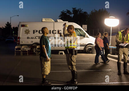 Las Vegas, Nevada - Police set up a sobriety checkpoint on Vegas Valley Drive, detaining a number of drivers.
