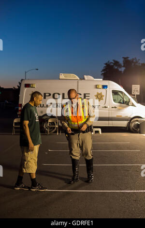 Las Vegas, Nevada - Police set up a sobriety checkpoint on Vegas Valley Drive, detaining a number of drivers.