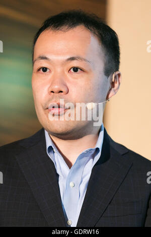 Kenichi yoshida hi-res stock photography and images - Alamy